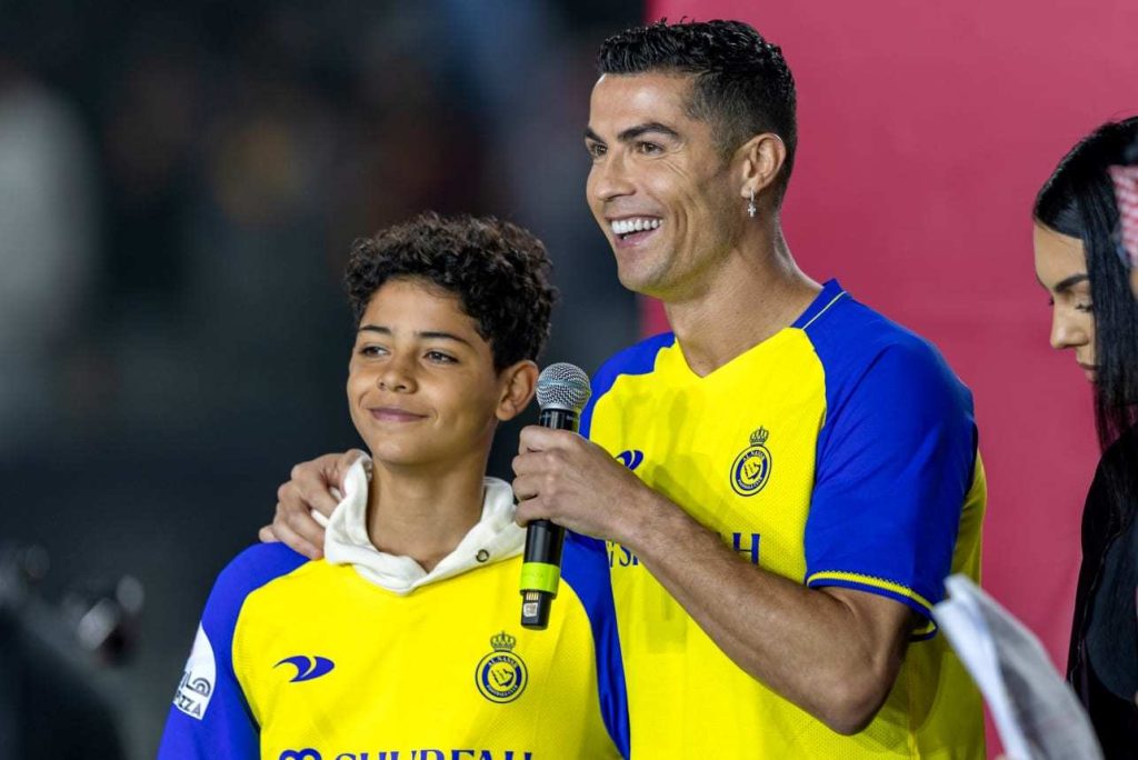 Cristiano yifuza ko yazakinana n'umwana we mu gikombe cy'isi cya 2026